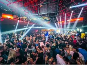 Beyond the Skyline_Discover Dubai’s Most Exclusive 2026 Party Destinations_amazingaldubai_nightclub