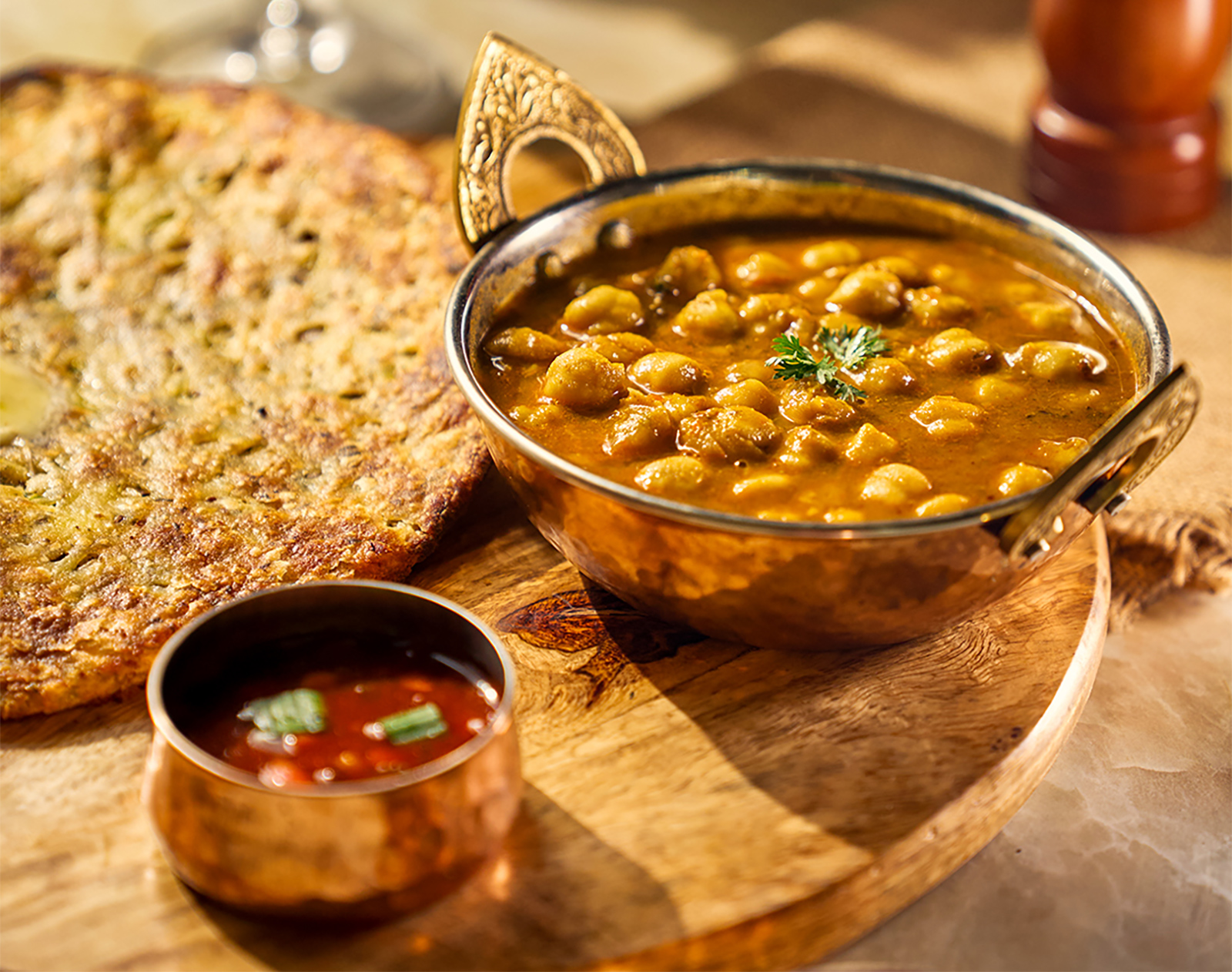 Exploring Punjabi Cuisine in DubaiA Flavorful Journey of India’s Heartland_amazingdubai_foodspunjab1